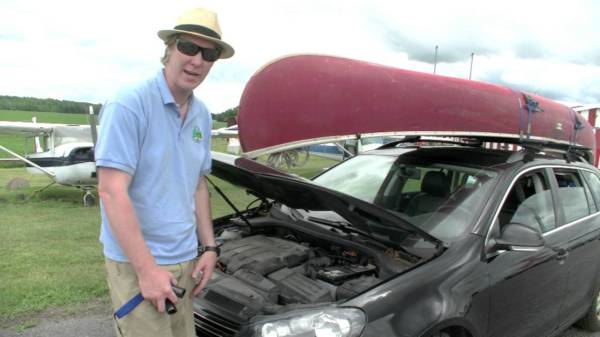 tying canoe car