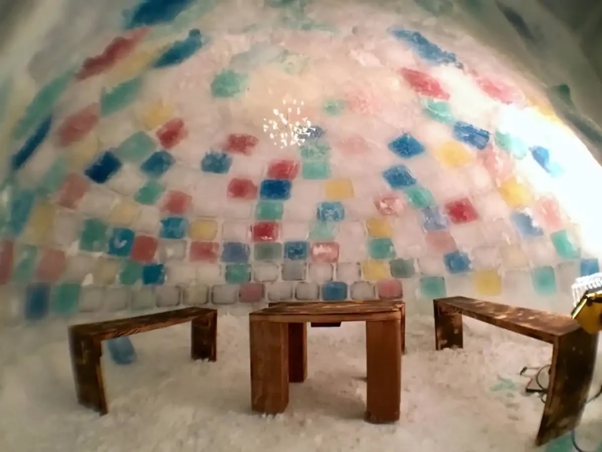 ice block igloo