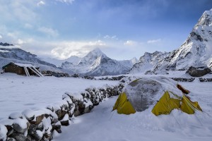 snow tent camping