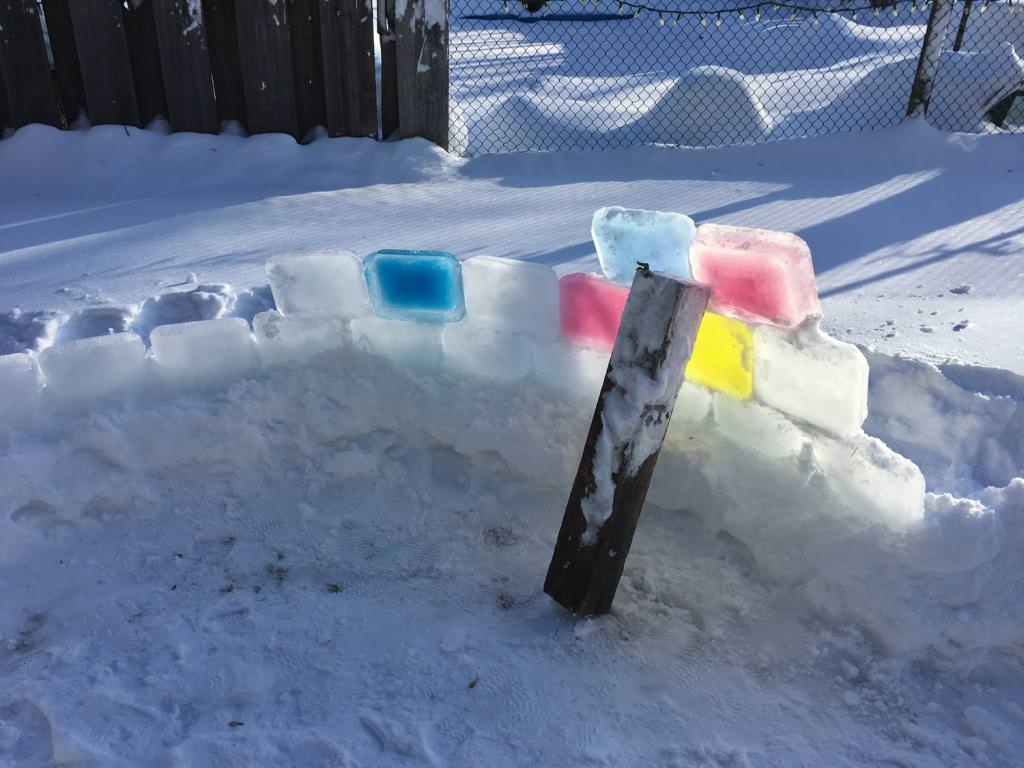 build an igloo