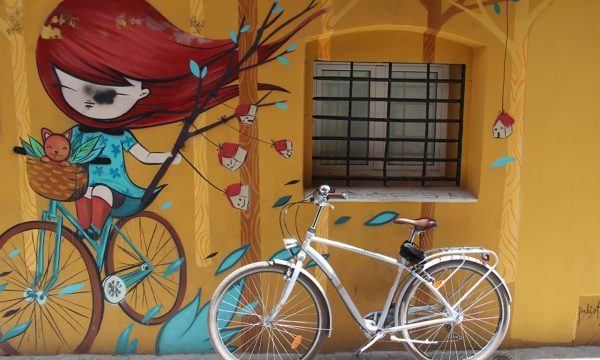 bikes-tours-to-see-street-art