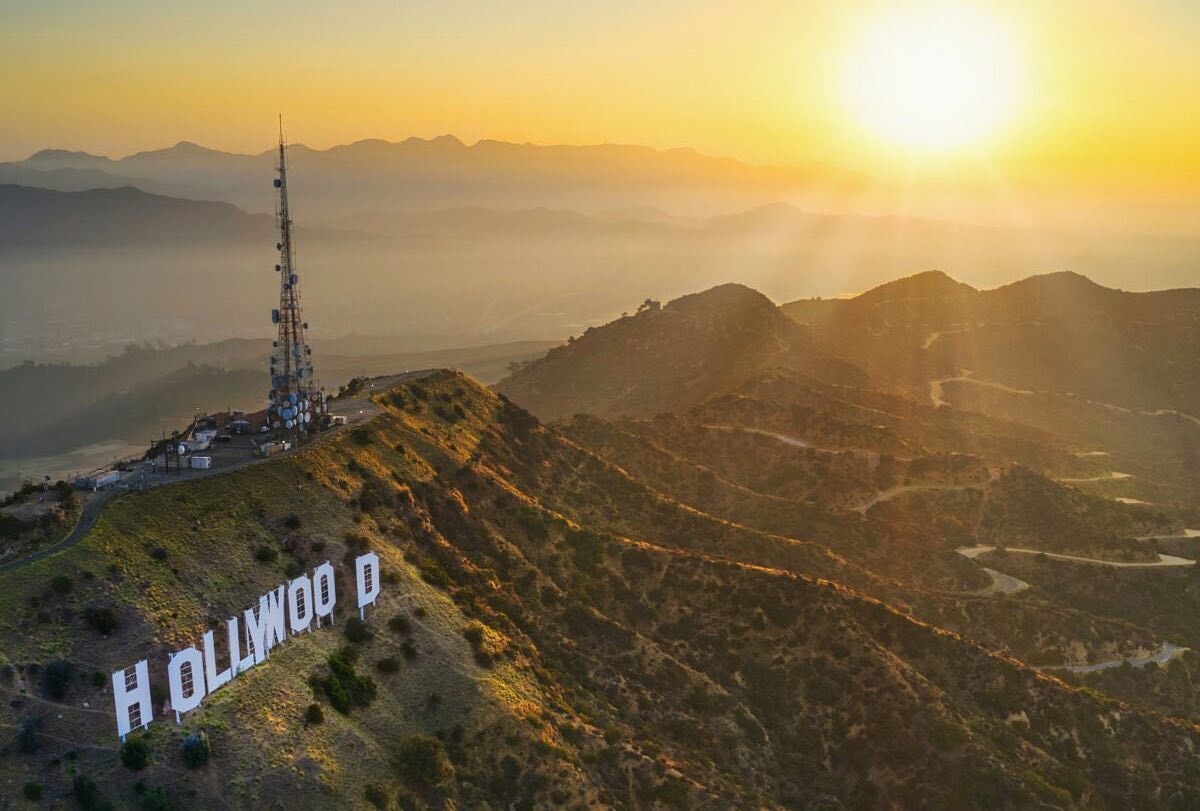 hollywood sign