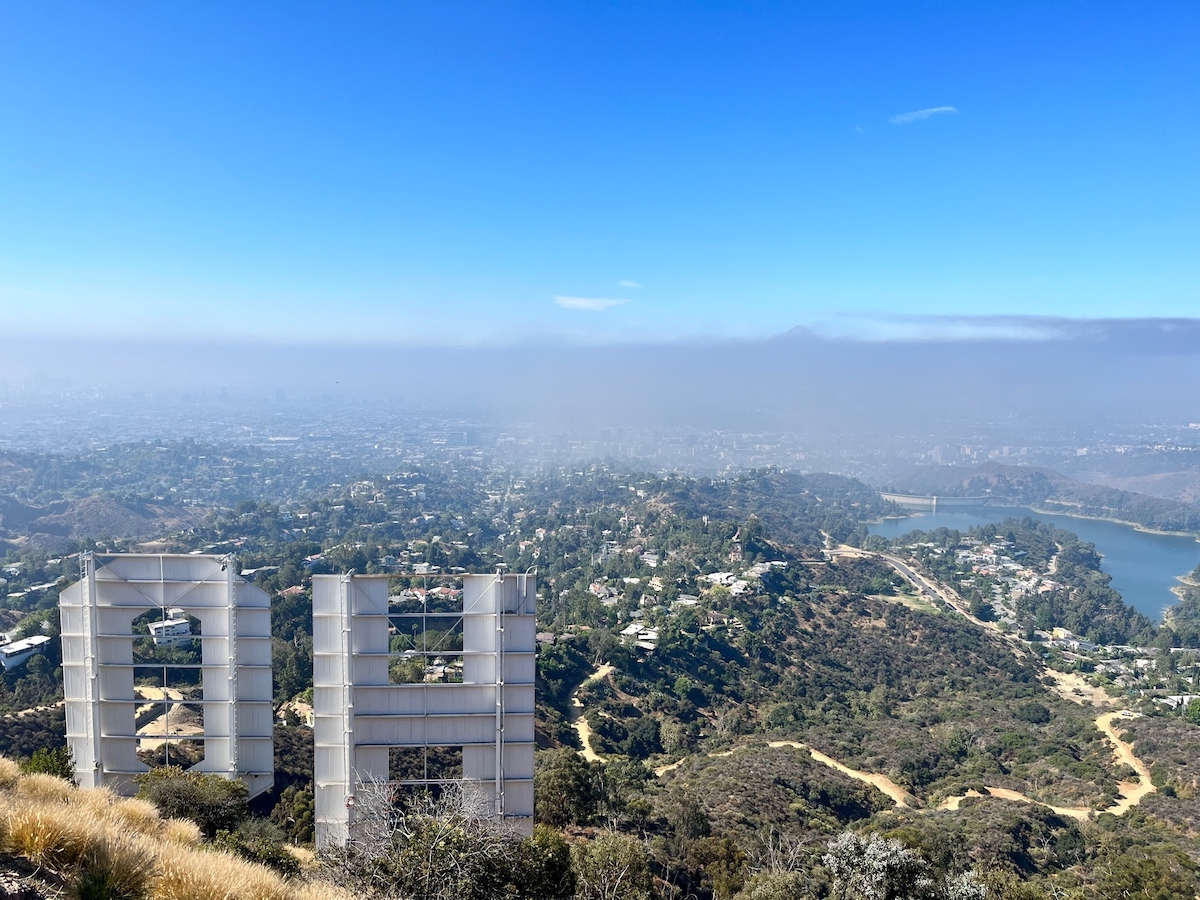 hollywood sign