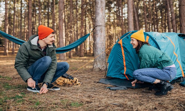 these-tent-pegs-are-bear-grylls-approved