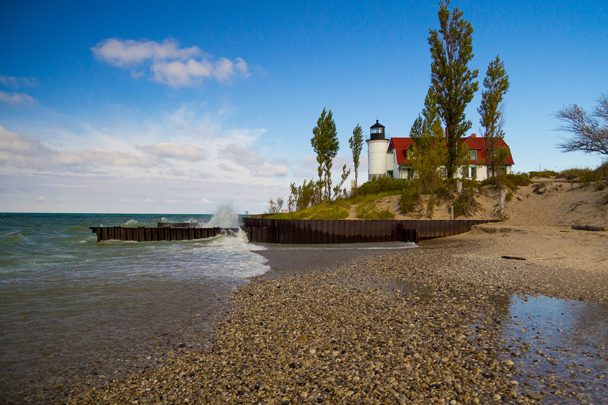 incredible-lighthouses-to-visit-in-US-Canada