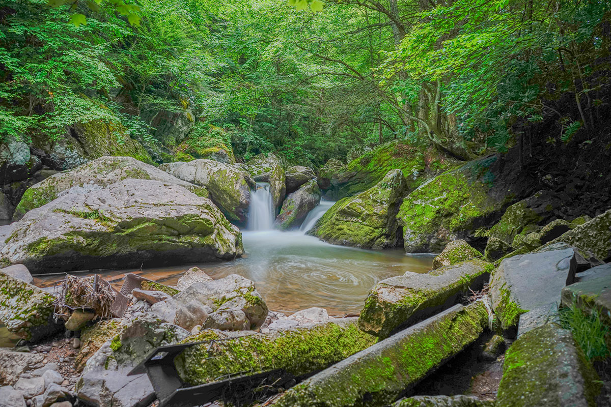 dont-miss-these-unique-towns-along-the-appalachian-trail