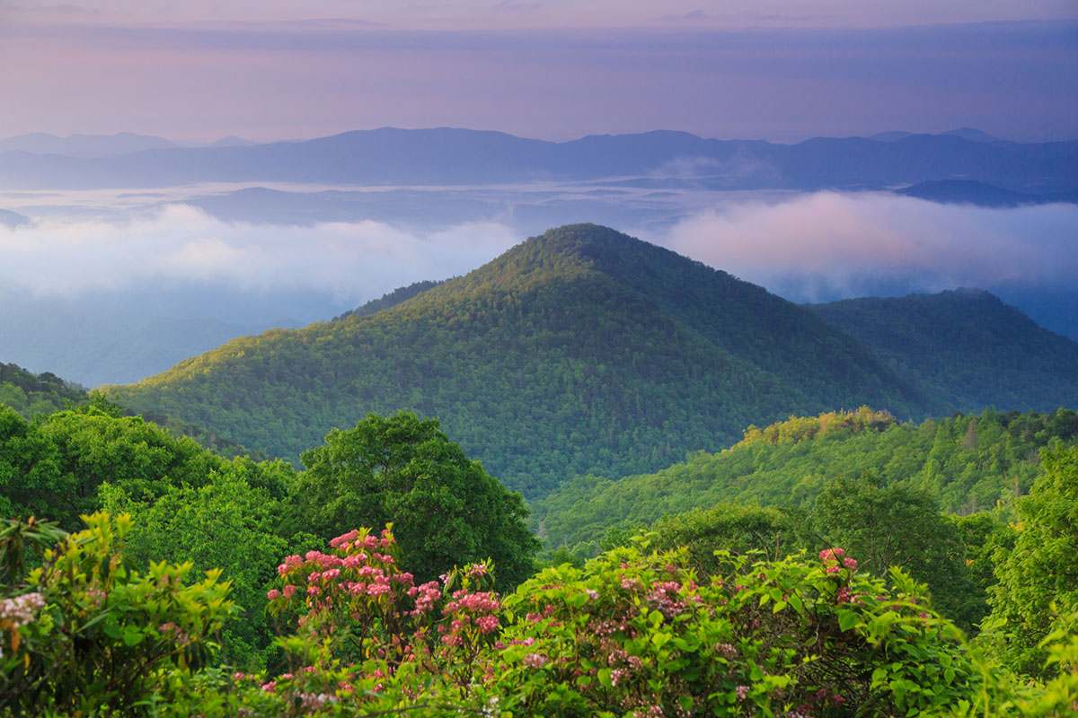 top-hiking-trails-in-north-america