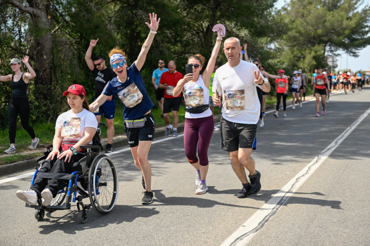 runners at the world's largest running event