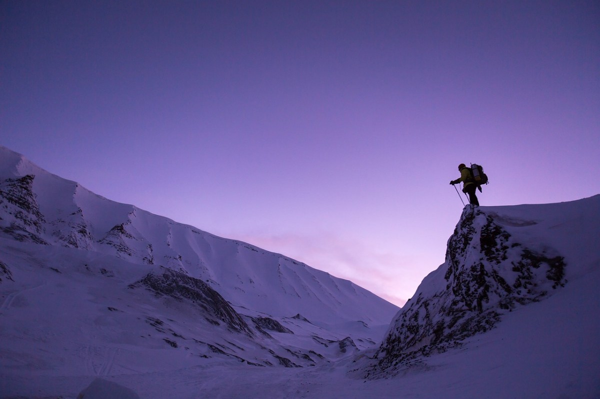 snow trekking